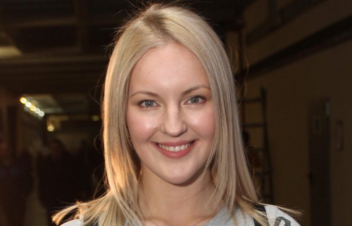 Рыдала в свой день рождения: как "фея" из ресторана Яна Крайнова покорила Москву и нашла любовь в 39