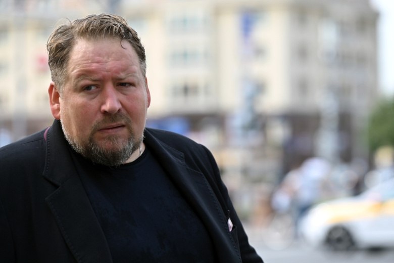 «Господи, когда ему надоест?»: как настойчивость привела Станислава Дужникова к славе, двум бракам и 200 кг веса