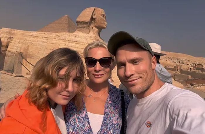 Расставание с молодым возлюбленным, драма с отцом и тайный роман: как живёт Светлана Пермякова в 53