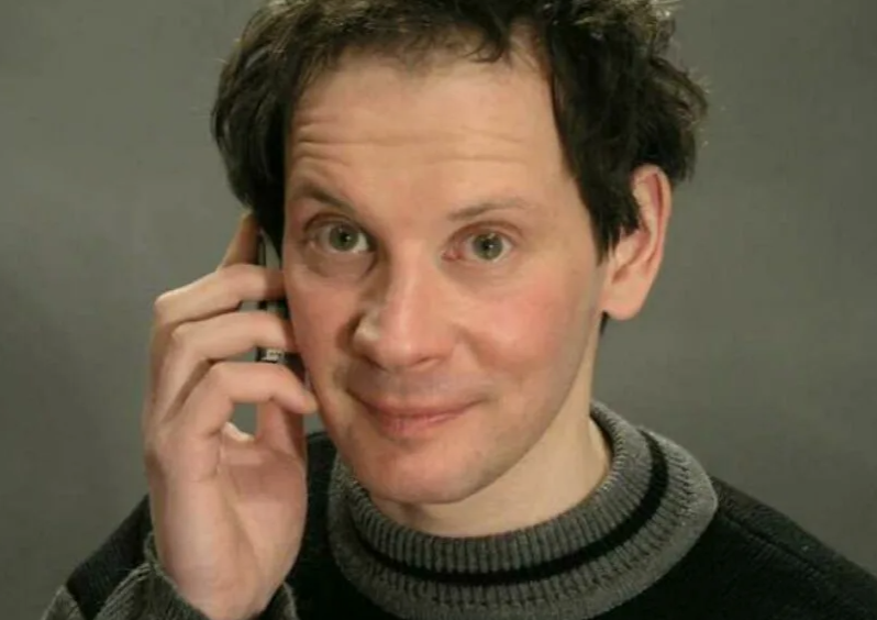 «Ей не место на сцене!»: как преподаватель МХАТа не признавал звезду «Бандитского Петербурга», а муж-миллионер притворился водителем