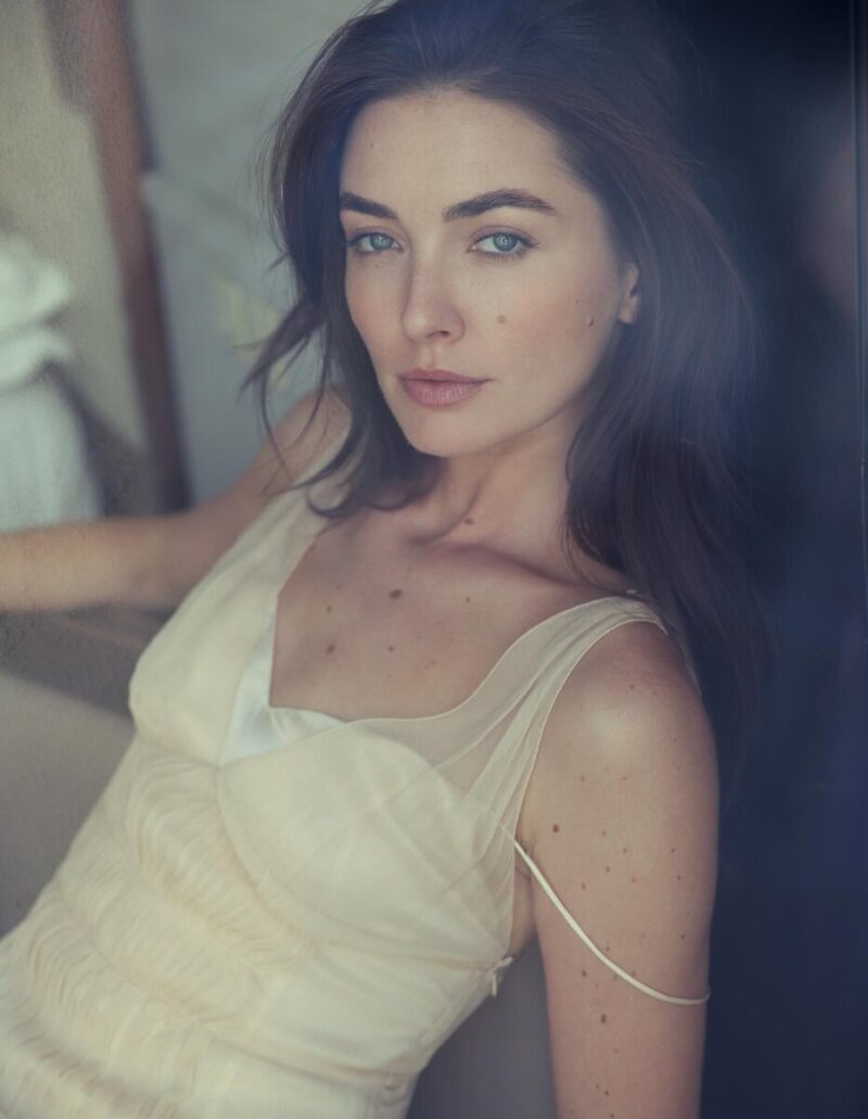 «Он не справился бы с материнством»: как трагически оборвалась жизнь первой жены Кирилла Сафонова, и чем живёт дочь актера в США