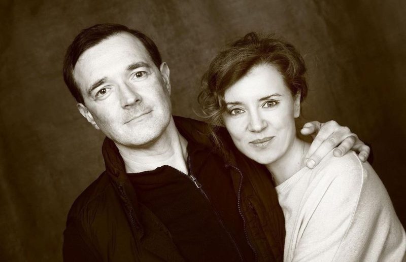 «Люди почему-то верят нам»: почему Егор Бероев и Ксения Алфёрова пожертвовали миллионами, чтобы остаться со своим народом