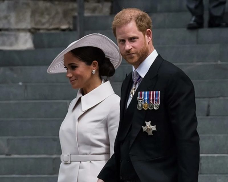 «Это почти абсурд!»: от чего вынуждена была отказаться 42-летняя Меган Маркл ради королевской семьи?