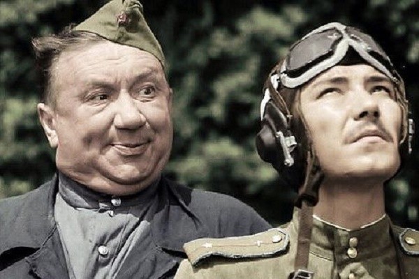 Их слава меркла, а жизнь рассыпалась: трагедии королей эпизода