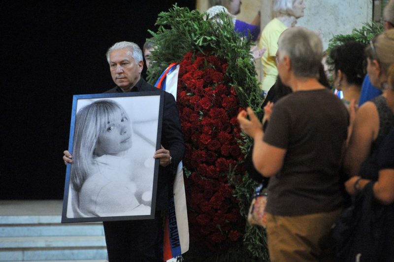 «Она родилась с серебряной ложкой во рту»: что скрывает за маской счастья 32-летняя Анастасия Шубская, жена Александра Овечкина