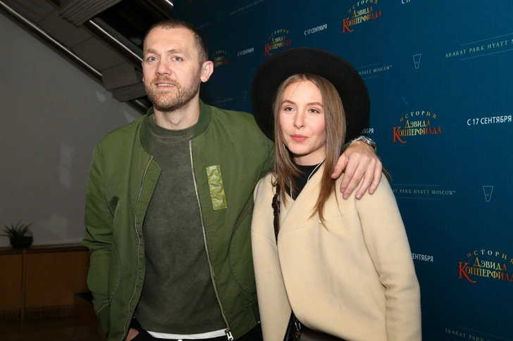 Выход в свет с Ольгой Кавалай-Аксеновой спровоцировал сплетни о скором расставании Шведова с женой