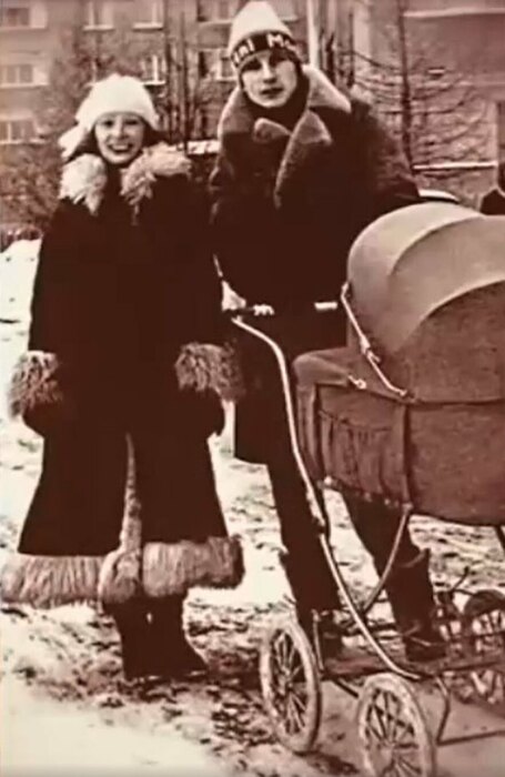 «Железная Эмма» и дважды брошенный сын: почему Александр Малинин не признаёт дочь, но усыновил пасынка?