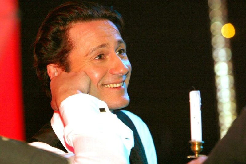 «Не хотел детей, а потом здоровье подвело»: что скрывал Олег Меньшиков почти 20 лет брака с 22-летней Анастасией