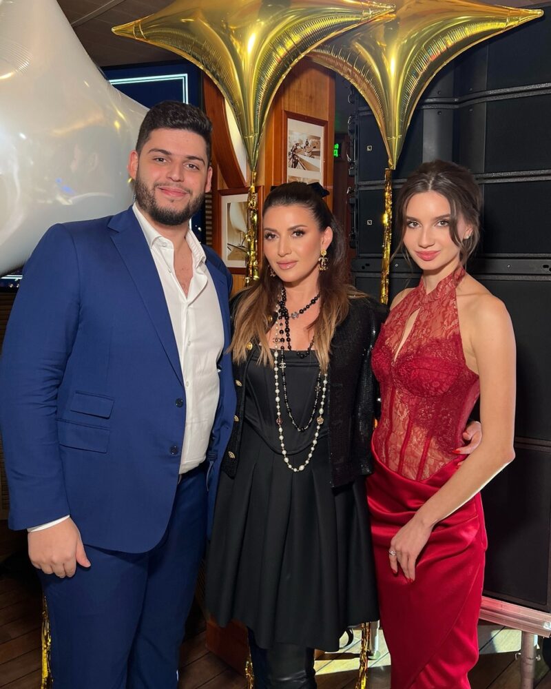 «Бабушка Сара» и 100 000 $ калыма: как Жасмин пережила тиранию, а сын женился вопреки ее запрету