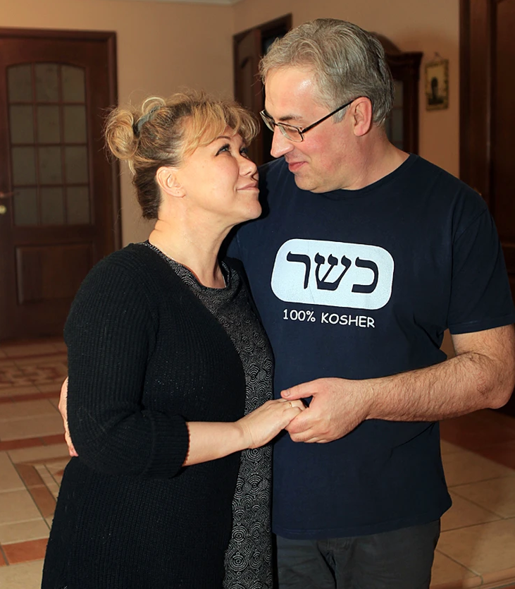 «Он изменил, она повесилась!»: почему смерть 52-летней жены Норкина, а затем его новая свадьба через год, взорвали Сеть