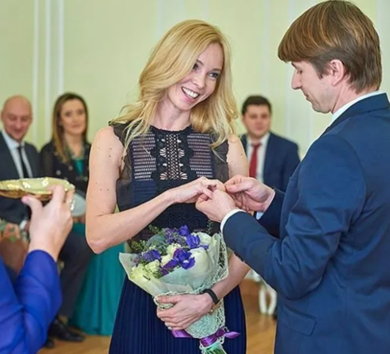 Тайны звёздных браков: от «Санта-Барбары» до крепких союзов спустя 40 лет