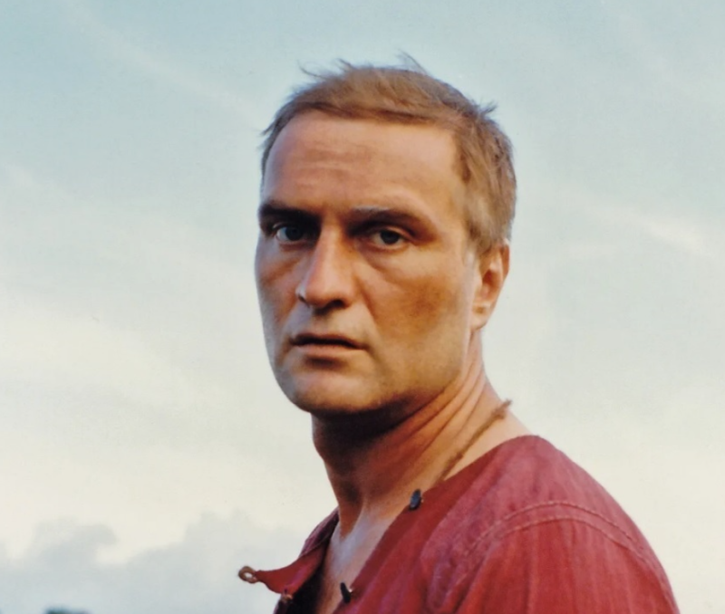 «Я согласился на всё»: почему Александр Балуев пережил тяжелый развод и как сейчас выглядит его единственная дочь