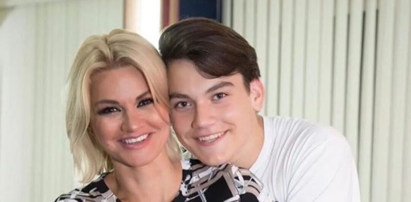 «Не хочу жить в музее»: почему сыновья Михаила Круга поделили наследство и едва не поссорились из-за памяти отца