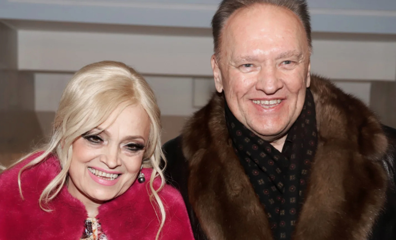 «Я сохла по нему четыре года!»: почему сын Кадышевой не принес ей счастья, а муж спас от рака