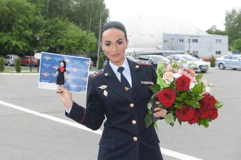 «Это не имеет никакого отношения к деловому дресс-коду»: как внешность Ирины Волк провоцирует скандалы и почему ей достались генеральские звёзды?