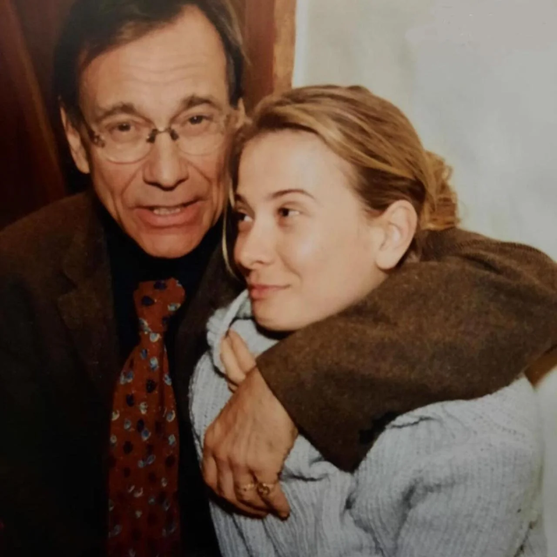 «Он меня называет Пятачок»: как 52-летняя Юлия Высоцкая покорила Андрея Кончаловского и пережила страшную трагедию