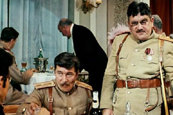 После войны Евгений Весник чувствовал себя убийцей | Источник: Кадр из фильма