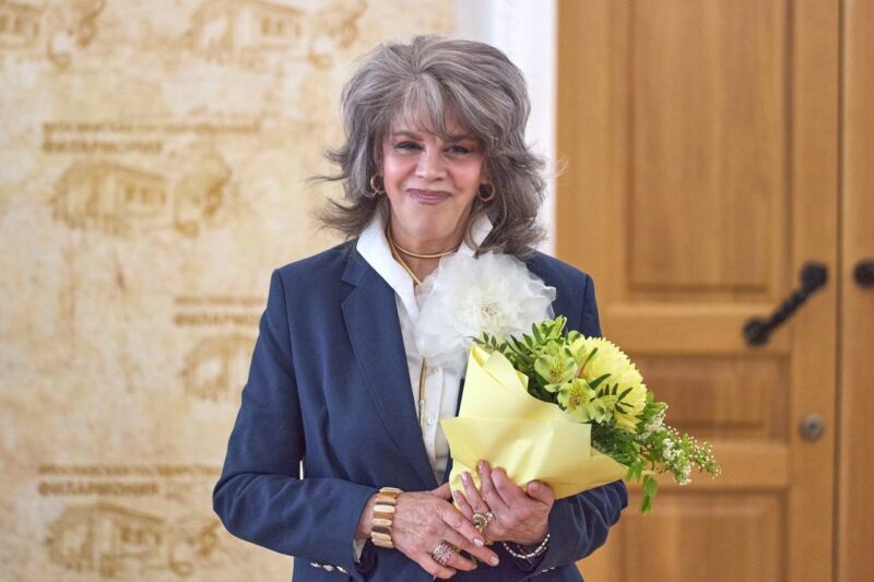 Её брак хотели разрушить: тайна Казарновской, о которой молчат