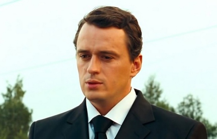 Он женился 3 раза, а счастья нет: Никита Зверев и бывшие —  Жигалина, Маврина, Бычкова — «почему всё развалилось» за 9 лет