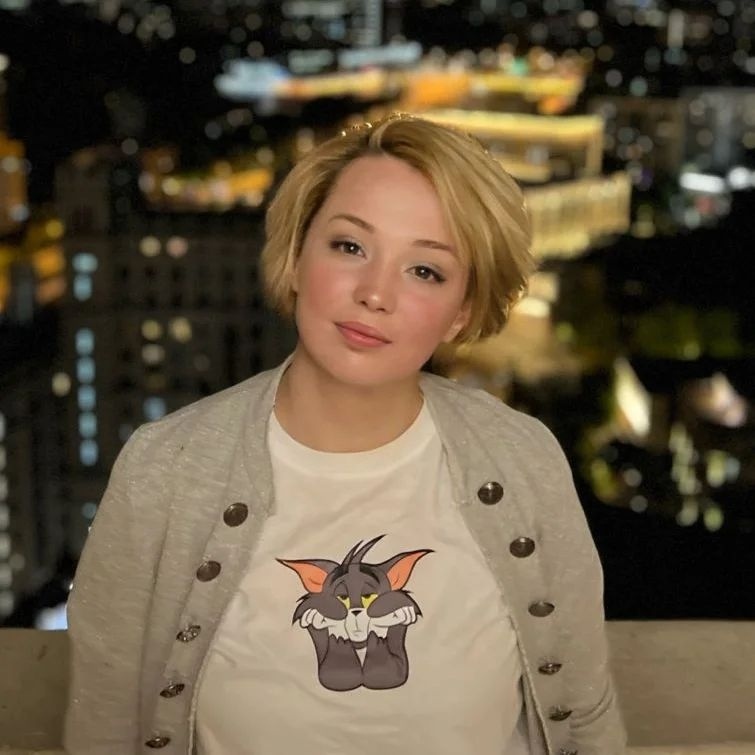 «Держи спину!»: внучка Людмилы Гурченко продала дом бабушки за 16 миллионов