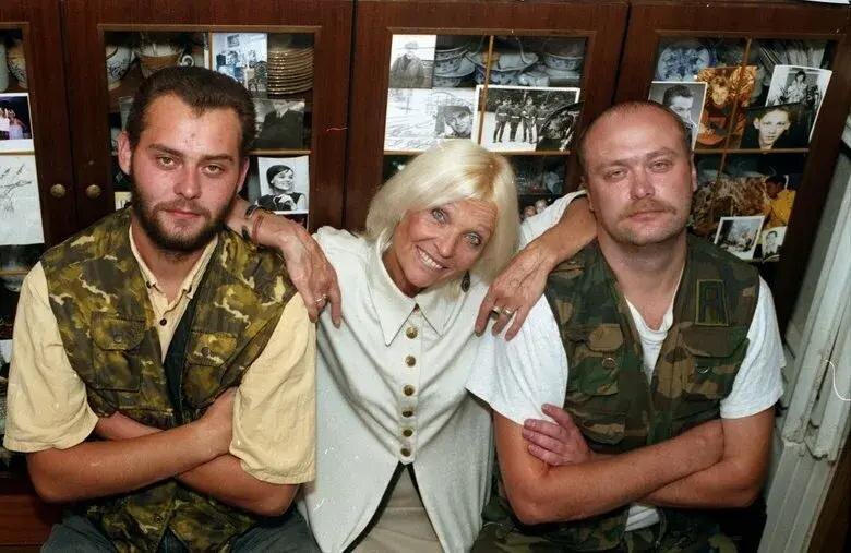 «Маша холодная, от неё я не чувствую тепла»: кому досталось наследство Светличной, и почему внучка не похожа на бабушку