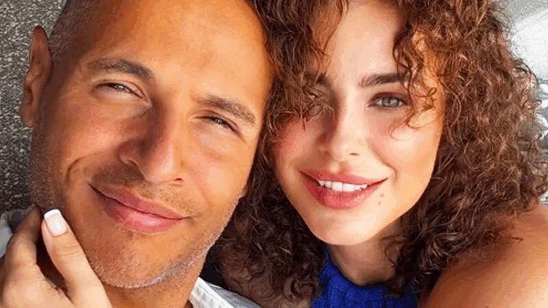 «Где-то намного дальше черты бедности»: Ани Лорак вспомнила, как донашивала одежду за братом и спала на полу