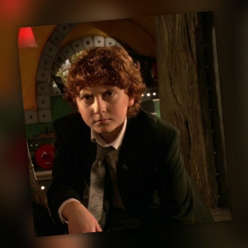 «Он видел призраков»: как сейчас выглядят дети-звезды из 90-х и 2000-х и чем они шокировали общественность?