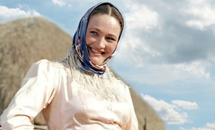 «Она умела только брать»: почему Хитяева из "Тихого Дона" винит невестку в гибели сына