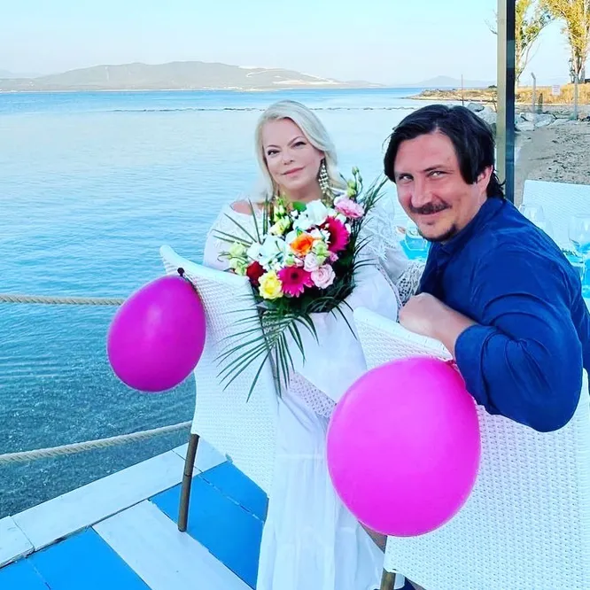 «Полынь, измены, обобрал»: Яна Поплавская и Сергей Гинзбург – 25 лет любви и взаимных обвинений