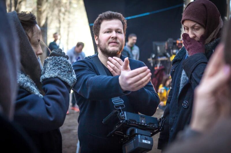 «Он не просто бунтарь, а творческая личность»: почему сын Владимира Соловьева живет в Лондоне и красит ногти в черный