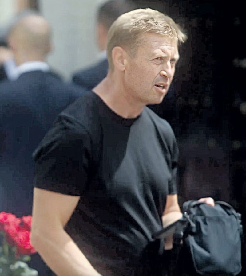 «Он не отпустил детей, а она вышла за Жигунова»: как сложилась судьба первого мужа Заворотнюк после скандального развода