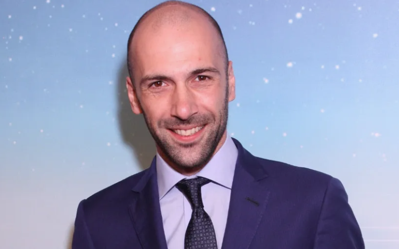 «Он не вынес несправедливости!»: как Евгений Папунаишвили сменил трех женщин, закрыл убыточный бизнес и воспитывает сына Лукьяна