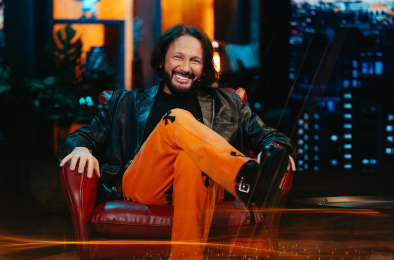 «Бог мне её послал!»: почему Стас Михайлов 20 лет хранит верность жене Инне, но бросил беременную бэк-вокалистку