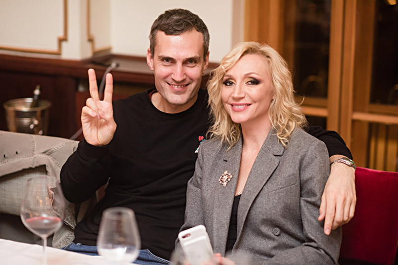 Единственный муж Орбакайте: как стоматолог покорил звездную семью?