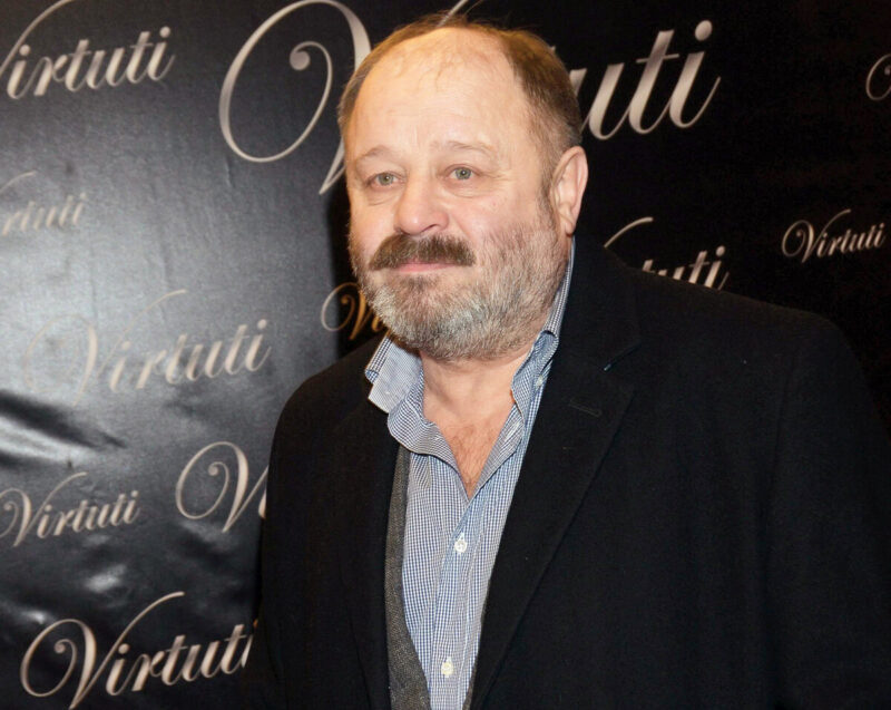 «Он не стал озлобленным!»: 78-летний Владимир Ильин выбрал деревню вместо кино, но теперь борется с онкологией