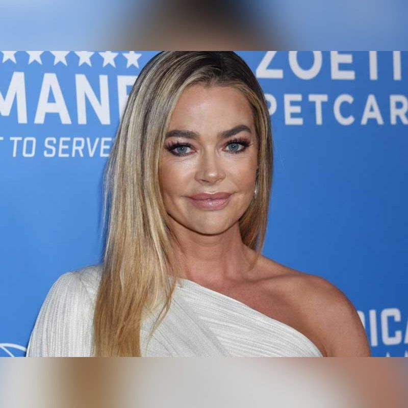 «Она побрилась налысо!»: что стало с поп-принцессой и другими дивами 90-х, покорившими мир?