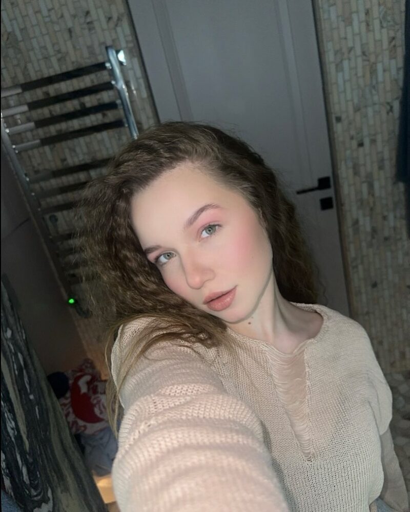 «Устраняли конкурентов, а не слабое звено»: как живет 51-летняя Мария Киселева, бросившая спорт ради телевидения?