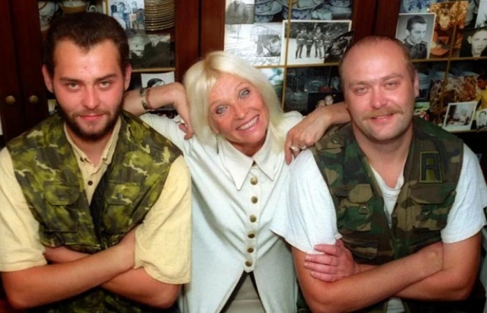 От роковой соблазнительницы до психбольницы: трагедии Светланы Светличной