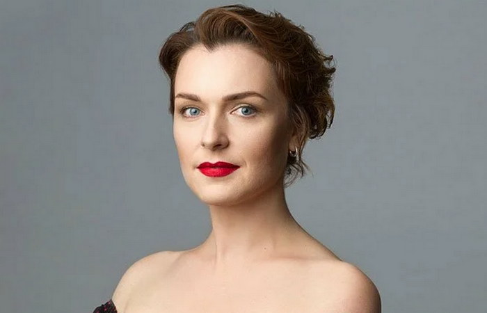 Ушла с пика славы, родила четверых: куда пропала Антонова?