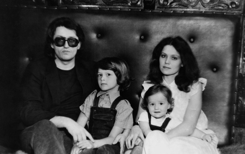 «Он покупал женщин»: скандальный дневник вдовы раскрыл истинные мотивы брака с 72-летним Градским?