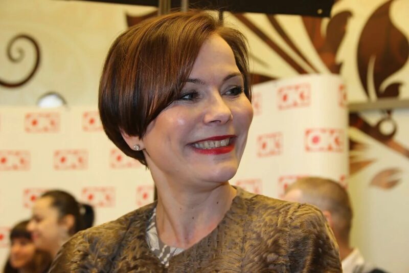 «Он не отпустил меня из-за штампа»: как сейчас живет 54-летняя Екатерина Семенова и почему жалеет об упущенной любви