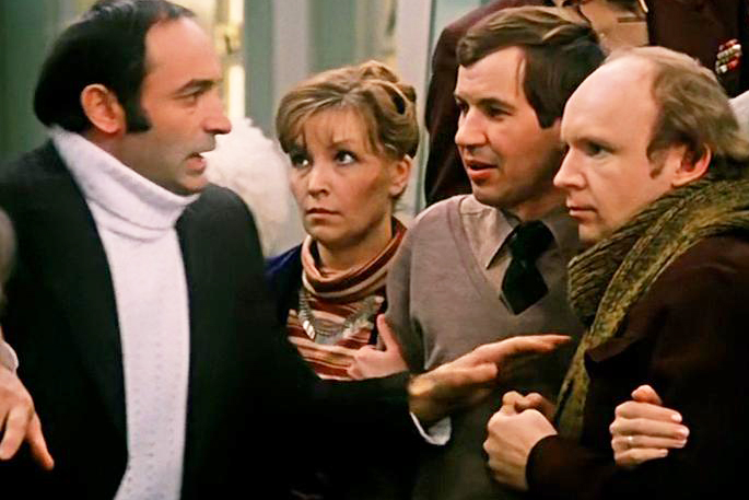 Гафт говорил, что не смел и подступиться к Остроумовой на съемках «Гаража»: во-первых, знал, что она занята, во-вторых, — полагал, что на таких актрисах нужно сразу жениться