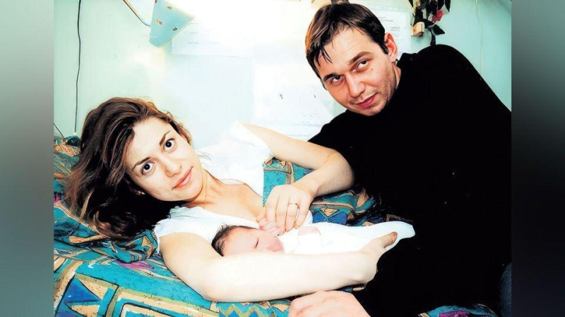 «Как брат и сестра»: почему Анна Ковальчук рассталась с первым мужем и как выглядит их 25-летняя дочь, покорившая «Последнего героя»