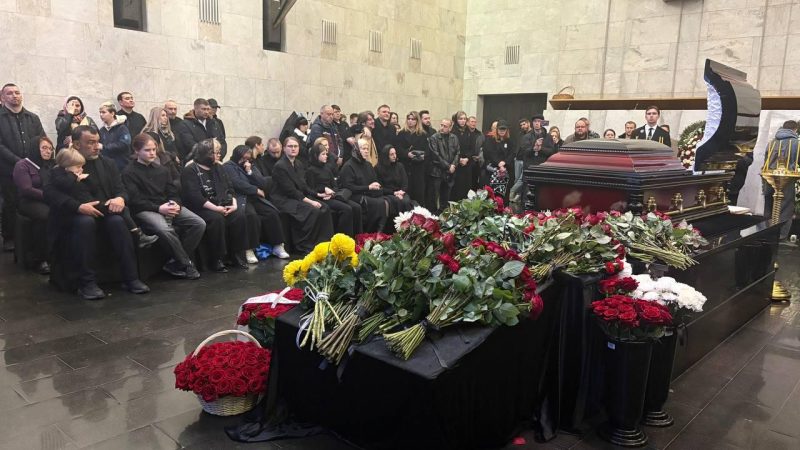 «Он всегда будет со мной»: последние слова дочери Романа Попова