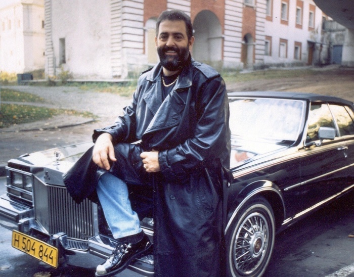 Сын против отца: скандал, который потряс семью Шуфутинского