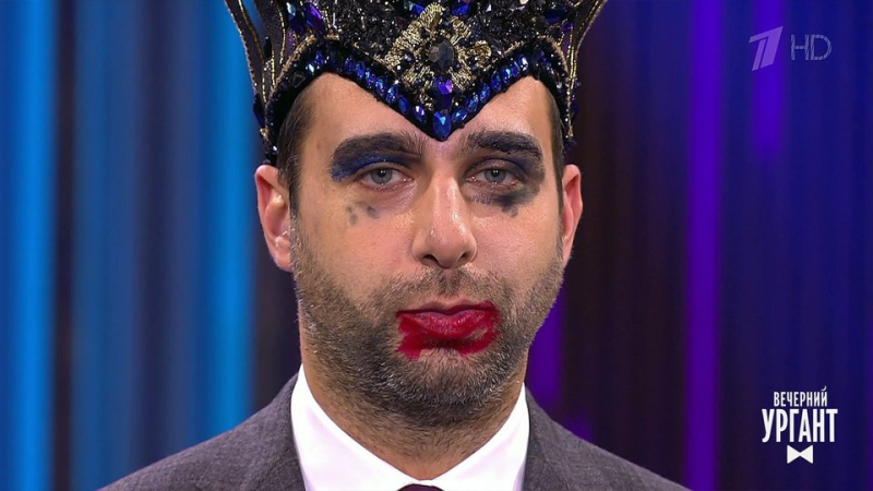 «Я порубил зелень, как красный комиссар…»: что не так с шутками 45-летнего Ивана Урганта и почему он извинялся даже перед коммунистами