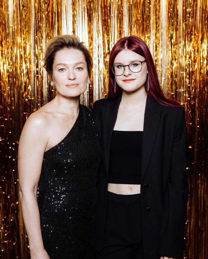 «Природа отдохнула»?: как выглядит 20-летняя дочь Виктории Толстогановой и Андрея Кузичева, и почему она «папина копия»