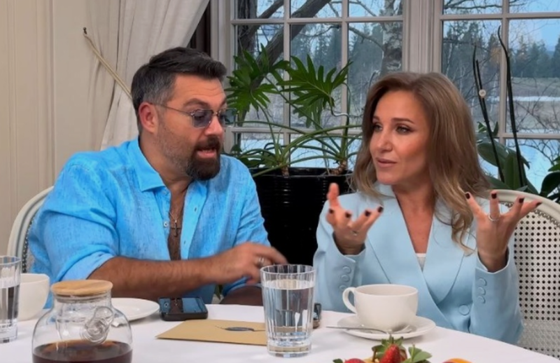 «Он заставил меня побегать»: что скрывает 17-летний союз Юлии Ковальчук и Алексея Чумакова