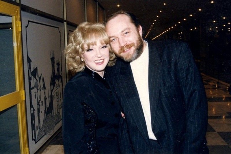 «Мои мужья — отбросы»: как единственный мужчина, проживший с Гурченко 18 лет, едва не спился и сбежал в Израиль