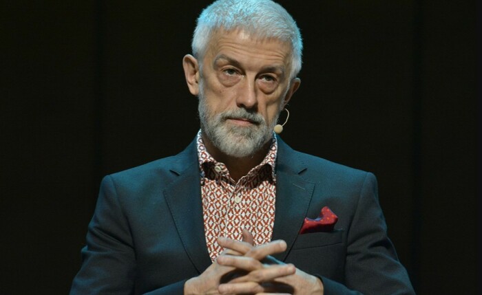 «Он был женат, а я — безумно влюблена»: Ксения Раппопорт увела трех мужчин, но так и не нашла покоя